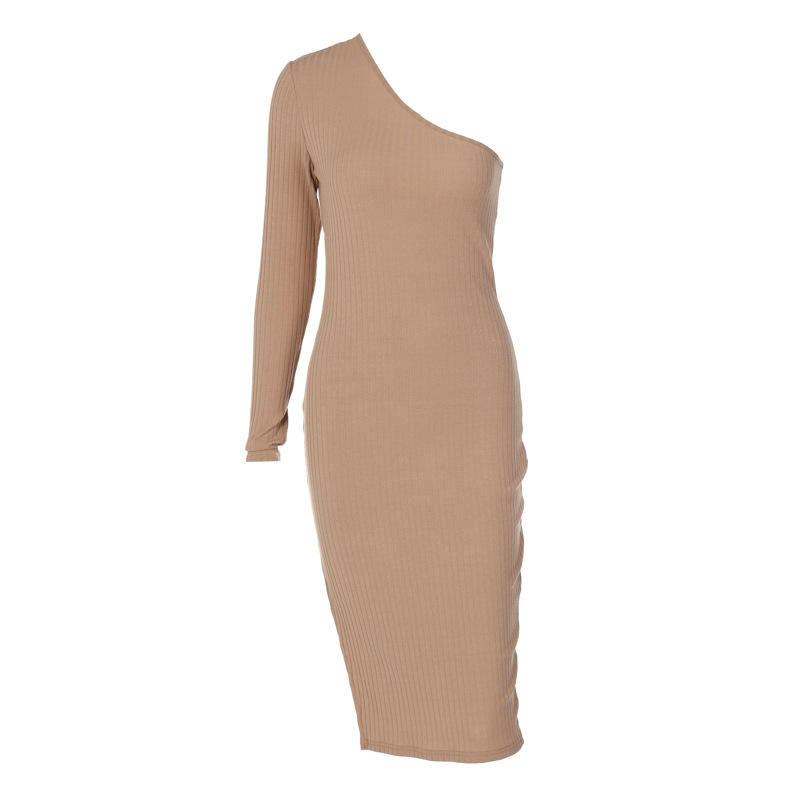 Printemps personnalisé à l\'épaule long Polyester Sweater Femmes \\\\ S Vêtements Fashion Couleur solide Tricot Diagonal Slit Sexy Robe